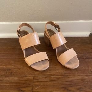 6.5 Toms Heels